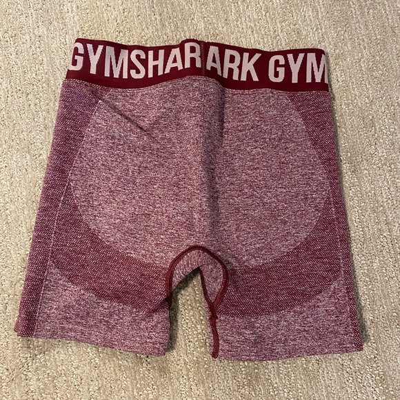 Gymshark legging shorts - Picture 2 of 3